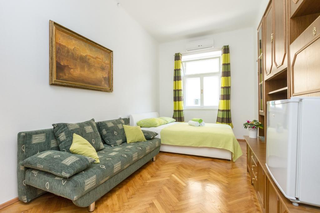 Central Jardin Guest House Split Quarto foto