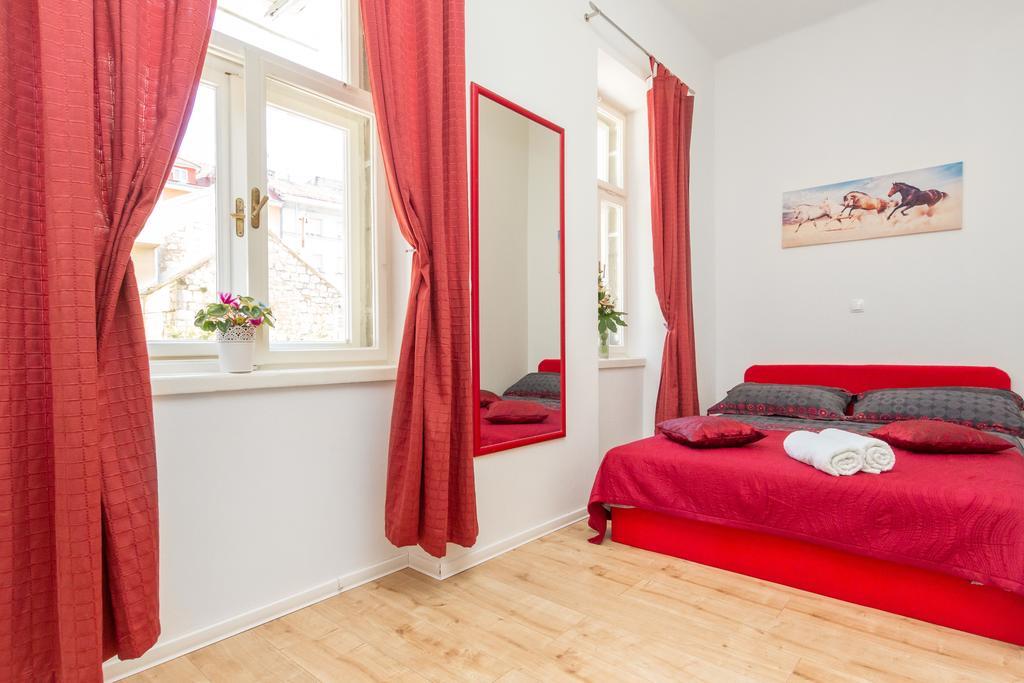 Central Jardin Guest House Split Quarto foto